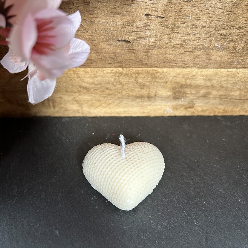 Set Herzkerzen geflochten in zwei Größen – Bild 3