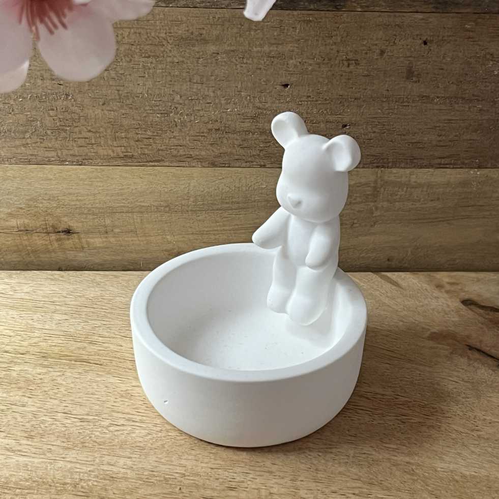 Keramikkunst aus Gießkeramik, handgefertigt in Solingen (Art.TSK-0093-SCHALE-RUND-BAER-BUNDLE)